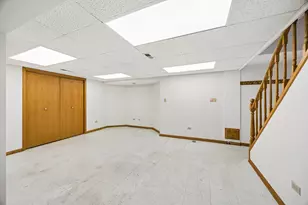 5948 S Komensky Ave, Chicago, IL 60629 - Photo 17