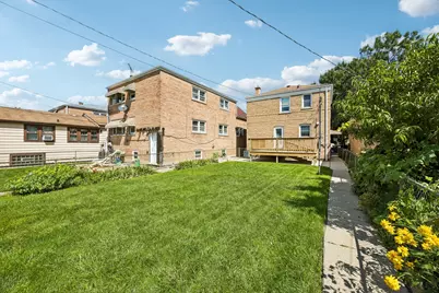 5948 S Komensky Avenue, Chicago, IL 60629 - Photo 23