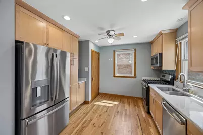 5948 S Komensky Avenue, Chicago, IL 60629 - Photo 5