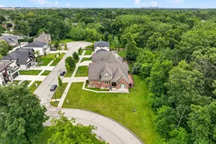 388 Preserve Ln, Wood Dale, IL 60191 - Photo 3