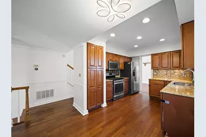 97 E Harbor Drive, Lake Zurich, IL 60047 - Photo 7
