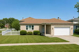 322 Central Ave, Matteson, IL 60443 - Photo 1