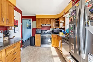 1501 Channel Beach Ave, Johnsburg, IL 60051 - Photo 7