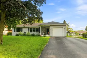 1501 Channel Beach Ave, Johnsburg, IL 60051 - Photo 1
