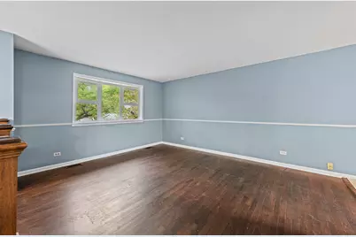 933 Webster Lane, Schaumburg, IL 60193 - Photo 5
