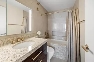 1122 N Clark St, Chicago, IL 60638 - Photo 5