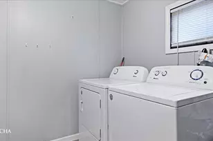 1119 Charles St, Ottawa, IL 61350 - Photo 13