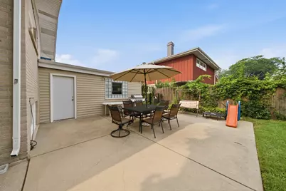 7928 Arcadia Street, Morton Grove, IL 60053 - Photo 37