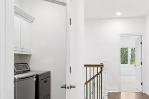 417 W 9th St, Hinsdale, IL 60521 - Photo 23