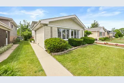 8104 Gross Point Road, Morton Grove, IL 60053 - Photo 29