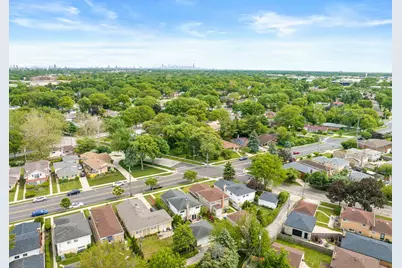 8104 Gross Point Road, Morton Grove, IL 60053 - Photo 33