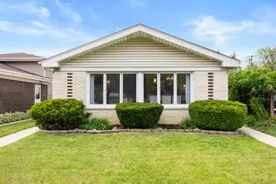 8104 Gross Point Rd, Morton Grove, IL 60053 - Photo 1