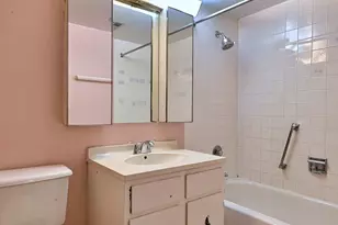 841 N York Rd, Elmhurst, IL 60126 - Photo 29