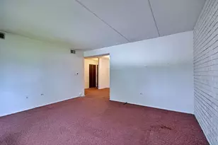 841 N York Rd, Elmhurst, IL 60126 - Photo 21