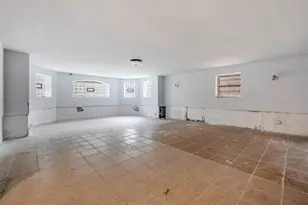 7726 S Kingston Ave, Chicago, IL 60649 - Photo 29