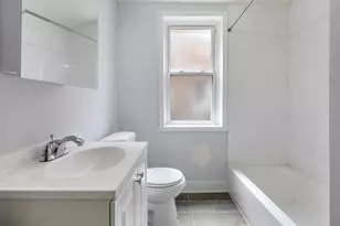 7726 S Kingston Ave, Chicago, IL 60649 - Photo 17