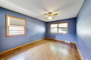 909 Worcester Ave, Westchester, IL 60154 - Photo 21