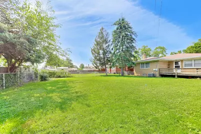 909 Worcester Avenue, Westchester, IL 60154 - Photo 39