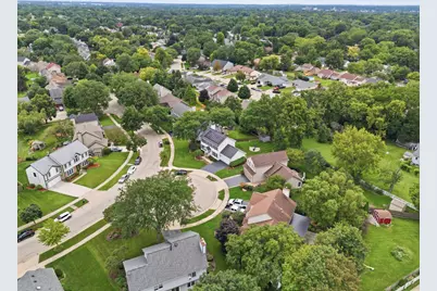 1050 Hampshire Lane, Elgin, IL 60120 - Photo 53