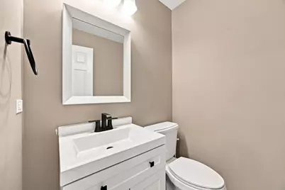1050 Hampshire Lane, Elgin, IL 60120 - Photo 21