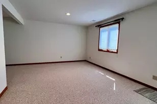 721 Valley View Dr, Fulton, IL 61252 - Photo 19