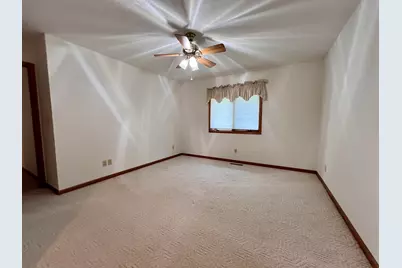 721 Valley View Drive, Fulton, IL 61252 - Photo 13