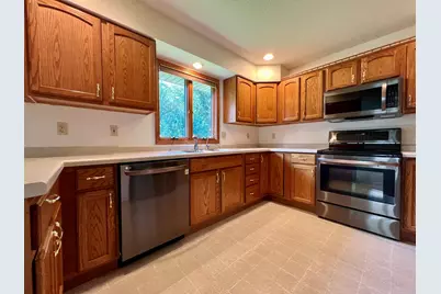 721 Valley View Drive, Fulton, IL 61252 - Photo 7