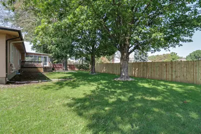 1420 Westview Drive, Normal, IL 61761 - Photo 53