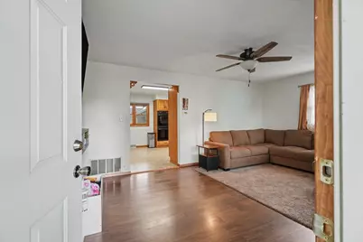 208 N Oak Street, Buckley, IL 60918 - Photo 5