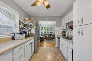 8725 Sproat Ave, Oak Lawn, IL 60453 - Photo 13