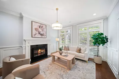 2042 N Racine Avenue #101, Chicago, IL 60614 - Photo 5