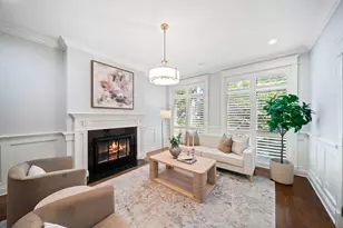 2042 N Racine Ave, Chicago, IL 60614 - Photo 5