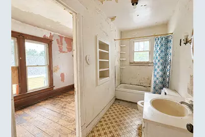 320 Pontiac Street, Tonica, IL 61370 - Photo 23