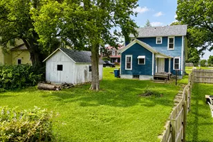 320 Pontiac St, Tonica, IL 61370 - Photo 3
