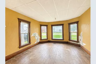 320 Pontiac Street, Tonica, IL 61370 - Photo 9