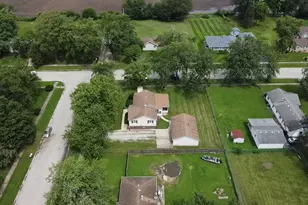 1098 Karner Dr, Joliet, IL 60433 - Photo 15
