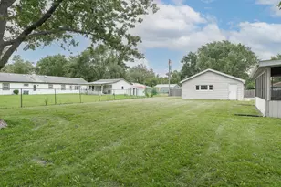 1098 Karner Dr, Joliet, IL 60433 - Photo 45