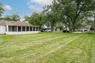 1098 Karner Dr, Joliet, IL 60433 - Photo 13
