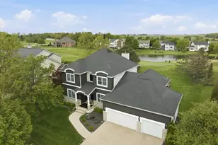 41 Pebblebrook Ct, Bloomington, IL 61705 - Photo 9