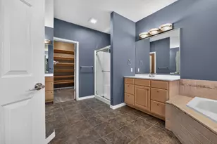 41 Pebblebrook Ct, Bloomington, IL 61705 - Photo 35
