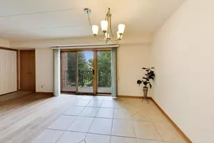 4401 Pershing Ave, Downers Grove, IL 60515 - Photo 17