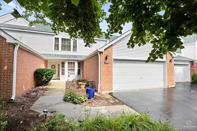 136 Hemstead Street, Lake Bluff, IL 60044 - Photo 1