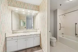 680 N Lake Shore Dr, Chicago, IL 60611 - Photo 11