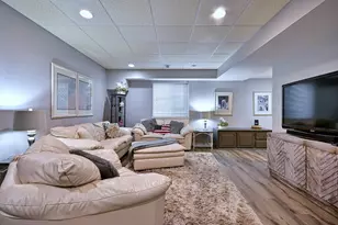 383 Country Oak Ln, Inverness, IL 60067 - Photo 29