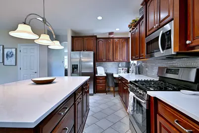 383 Country Oak Lane, Inverness, IL 60067 - Photo 9