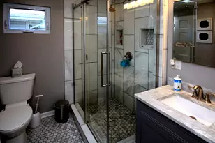 2213 Cedar St, Des Plaines, IL 60018 - Photo 11