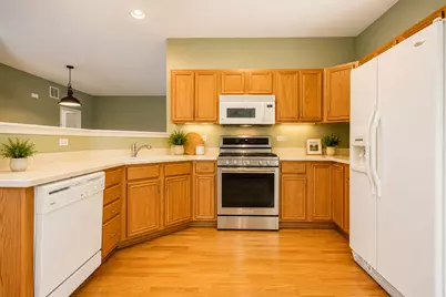 6415 Cherrywood Court, Fox Lake, IL 60020 - Photo 17
