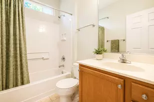 6415 Cherrywood Ct, Fox Lake, IL 60020 - Photo 23