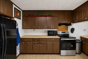274 Rich Rd, Park Forest, IL 60466 - Photo 7