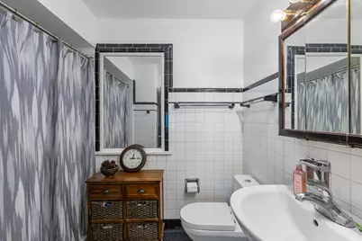 1801 W Carriage Court, Addison, IL 60101 - Photo 3